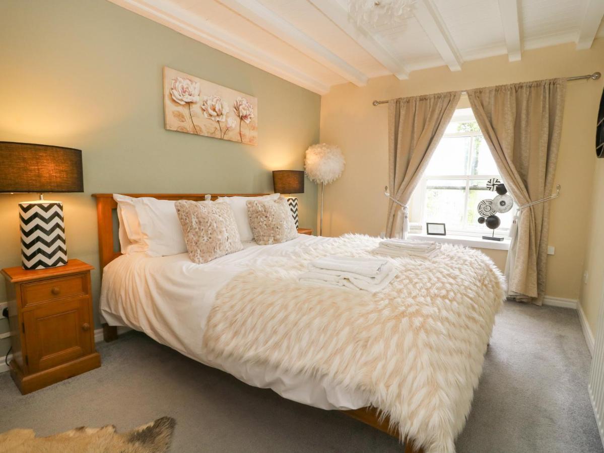 St Edmunds House Villa Crakehall ภายนอก รูปภาพ